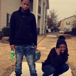 Meet your Posher, Leak